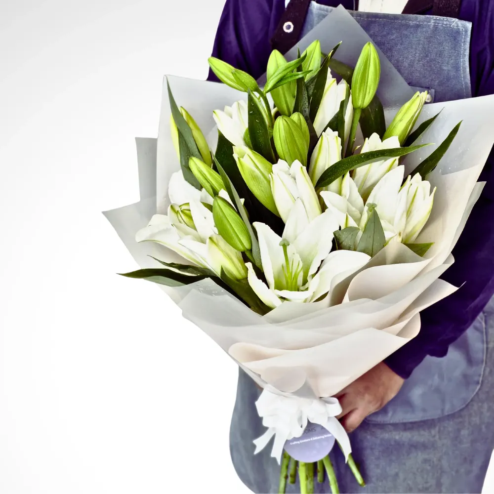 Lily's Bouquet - 8 Stems