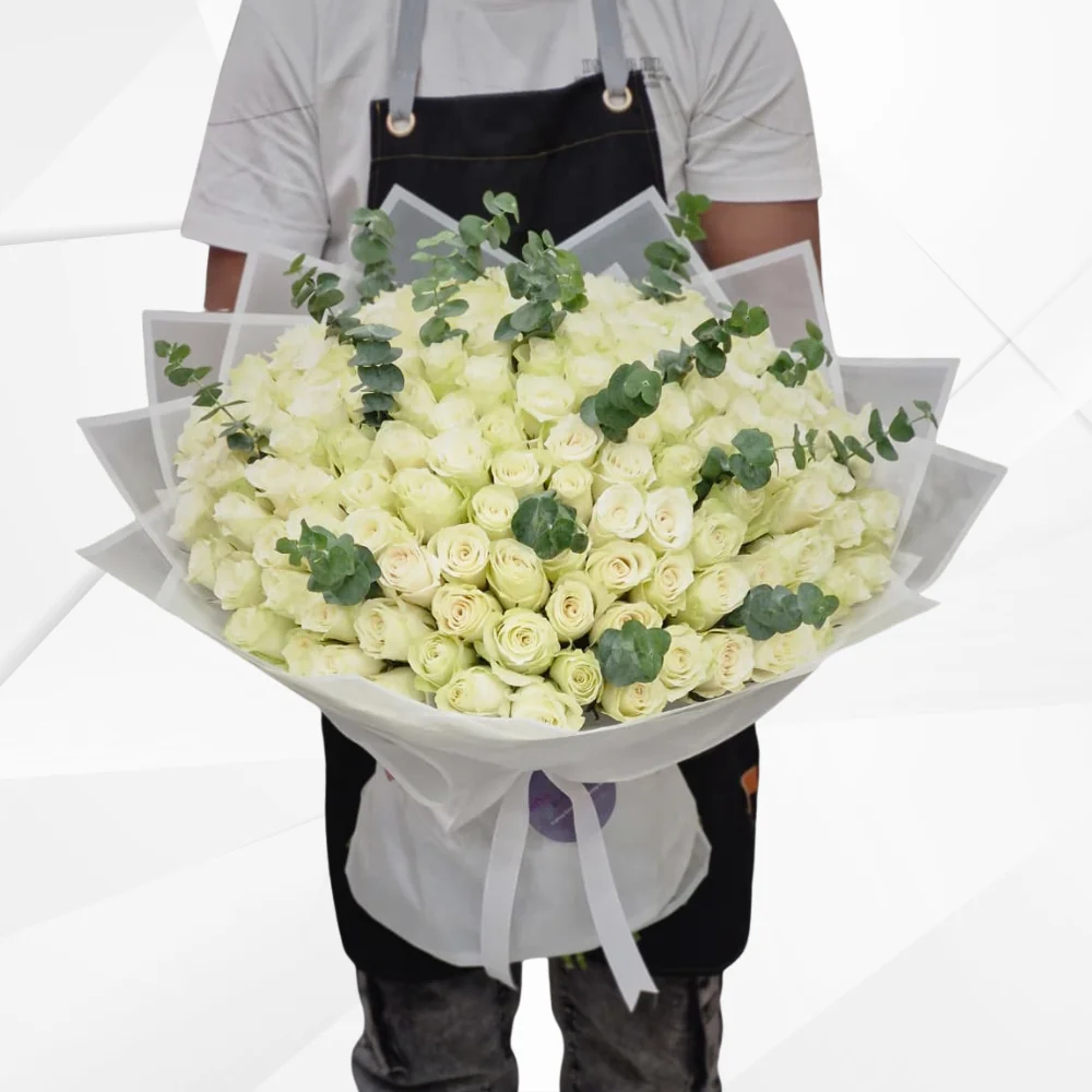 The Preciously present - 150 White Rose